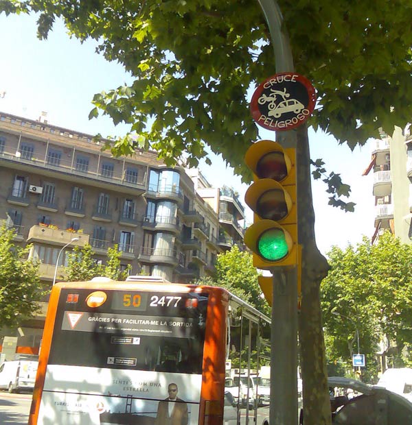 "Cruce peligroso"