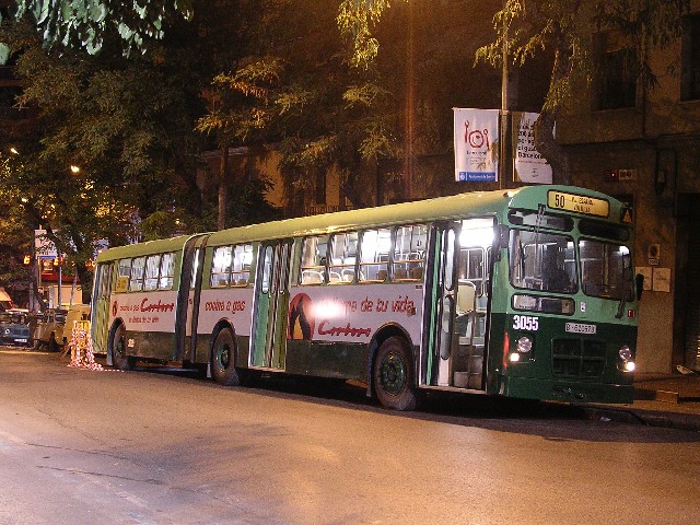 Imatge del Pegaso 6035-A d'ARCA amb els colors "verd Porcioles" de Transportes de Barcelona. Foto d'en Lluís Cuesta.