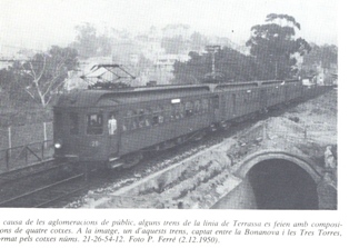 Un "brill" a Les Tres Torres, cap a Terrassa. Quatre cotxes. Any 1950