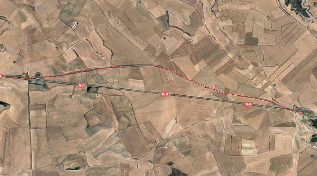 Tal y cómo se junta de nuevo el primer desvío a la N-II, sigue su camino por la derecha de ésta pasando por el actual restaurante "Ventorrillo V Estruch" y más adelante, por una gasolinera (ya abandonada). Se unirá de nuevo a la actual N-II en la gasolinera Galp Fraga.